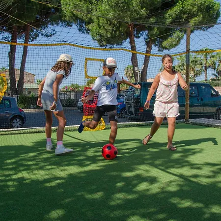 Les Jardins D Agathe مكان تخييم Le Grau-dʼAgde